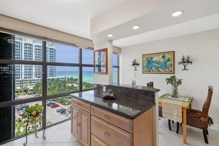 Mar De Plata #910 image #13