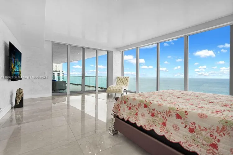 The Estates at Acqualina #4005 image #29