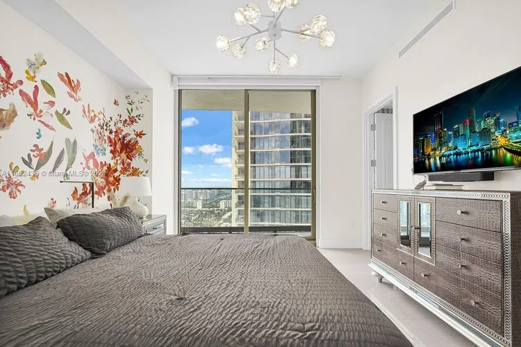 The Estates at Acqualina #4005 image #45