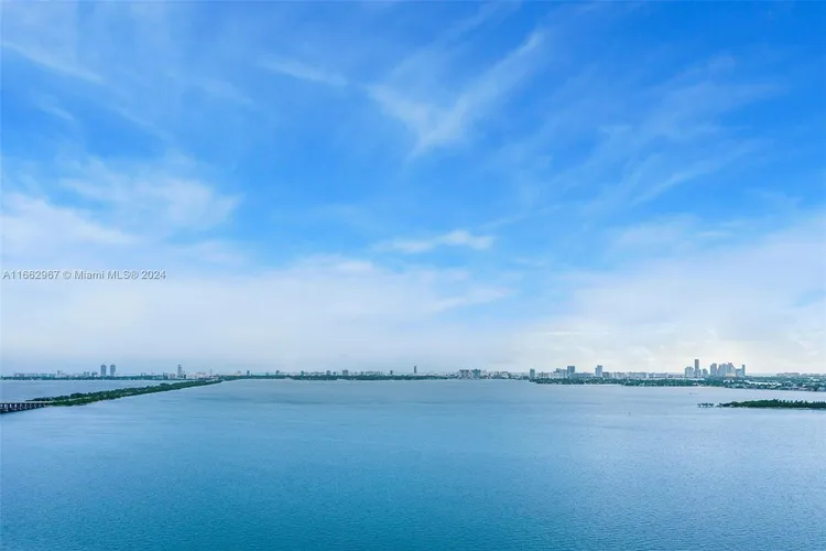 Gran Paraiso #2204 image #24