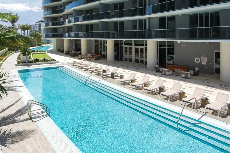 Aria on the Bay #4500 image #17