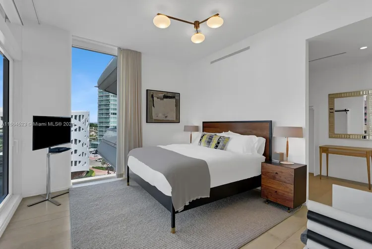 Faena House #5D image #11