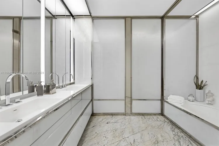 Faena House #5D image #16