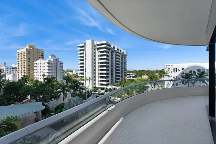 Faena House #5D image #31