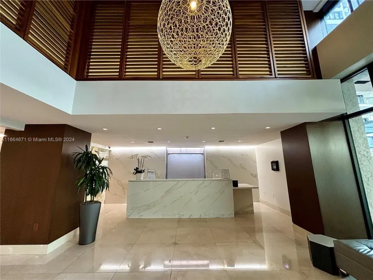 Brickell Key II #900 image #27