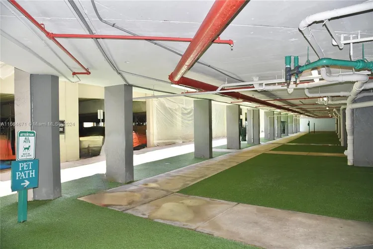 Brickell Key II #900 image #30