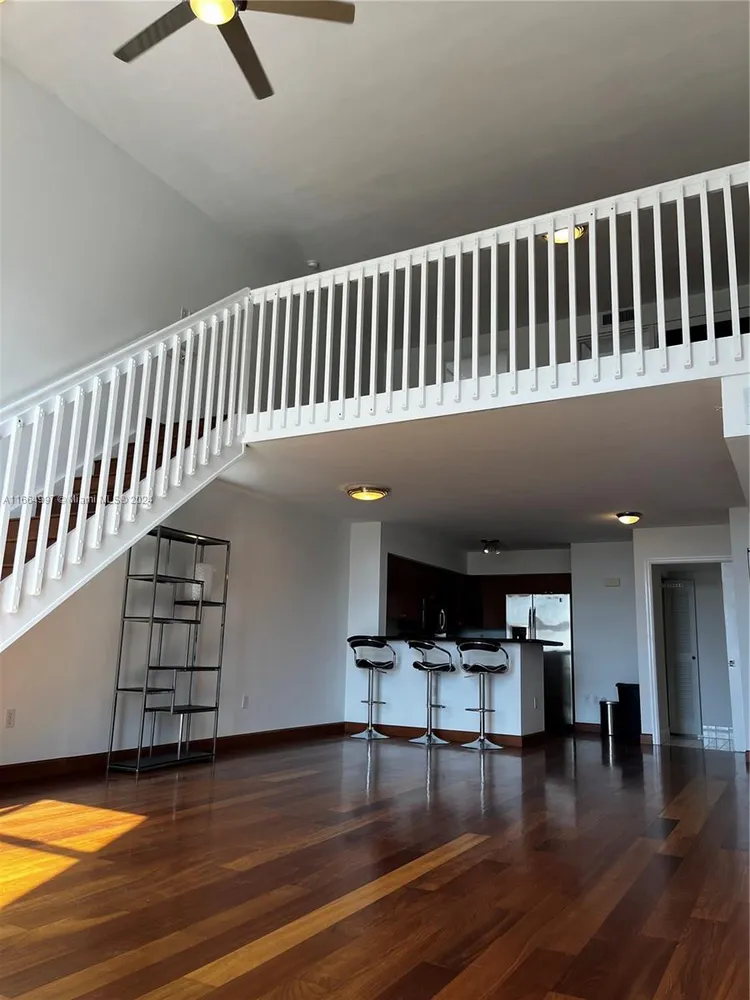 Lofts at South Beach #L704 image #12