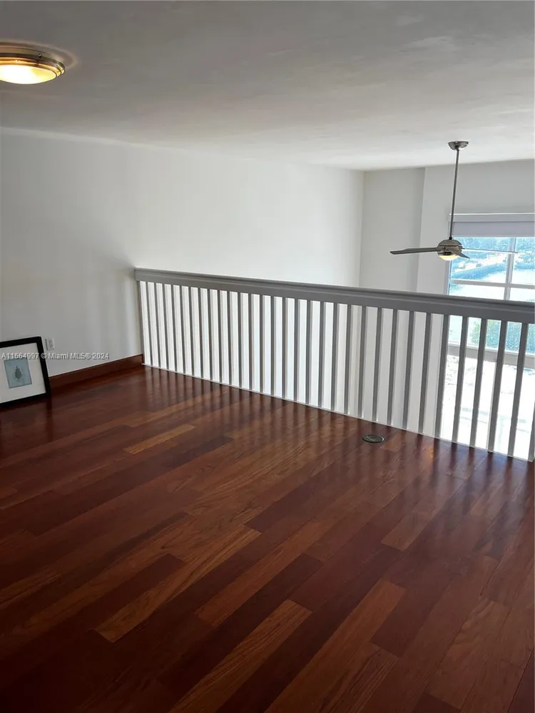 Lofts at South Beach #L704 image #14