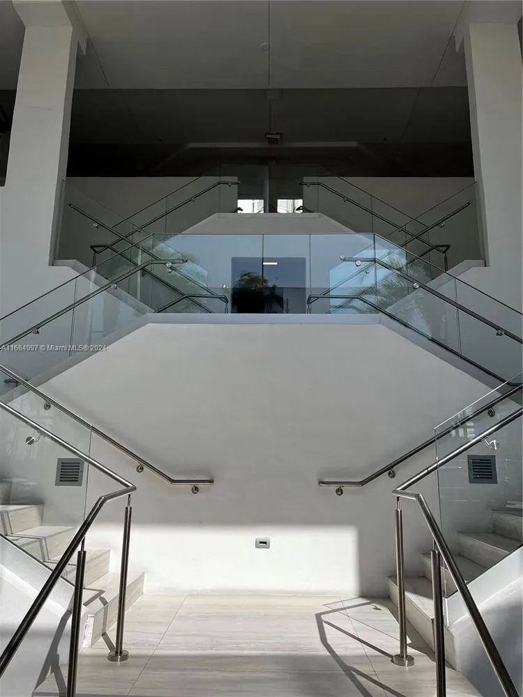 Lofts at South Beach #L704 image #25