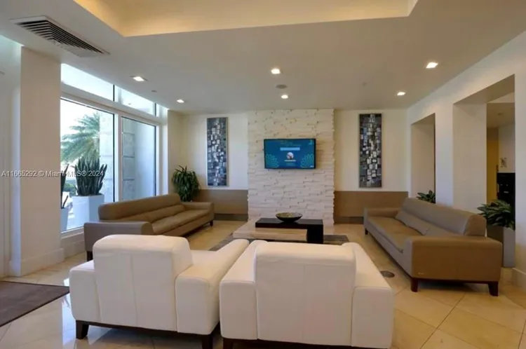 Green Diamond #504 image #39