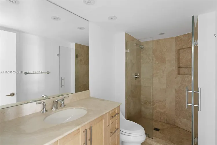 Towers of Key Biscayne #B305 image #11