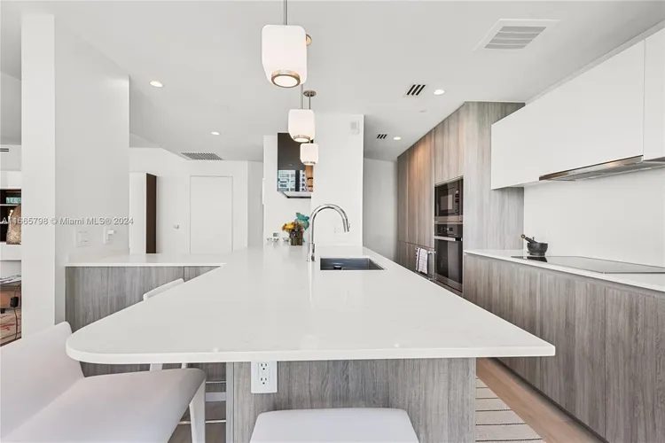 Biscayne Beach #2402 image #14