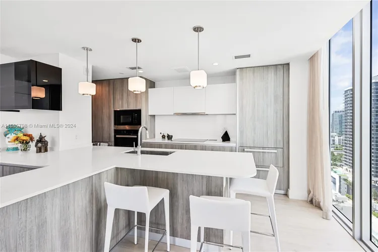 Biscayne Beach #2402 image #17