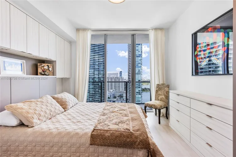 Biscayne Beach #2402 image #28