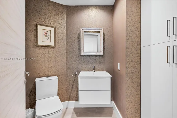 Biscayne Beach #2402 image #34