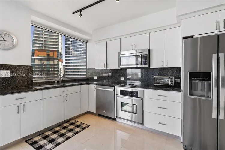 The Palace Condo #C3206 image #10