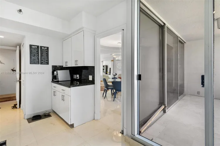 The Palace Condo #C3206 image #11