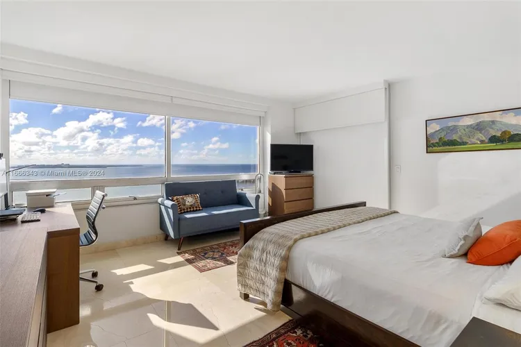 The Palace Condo #C3206 image #13