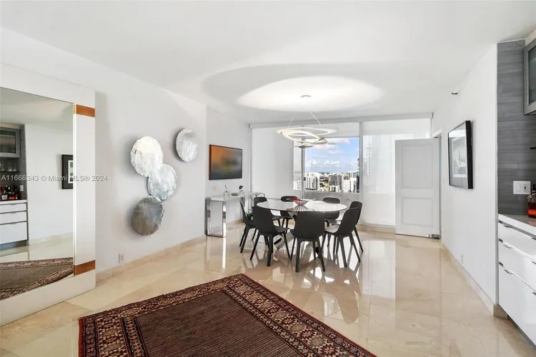 The Palace Condo #C3206 image #15