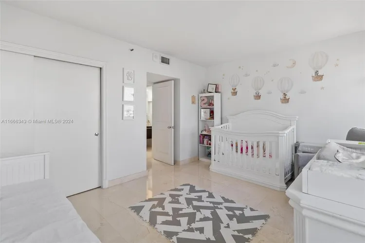 The Palace Condo #C3206 image #20