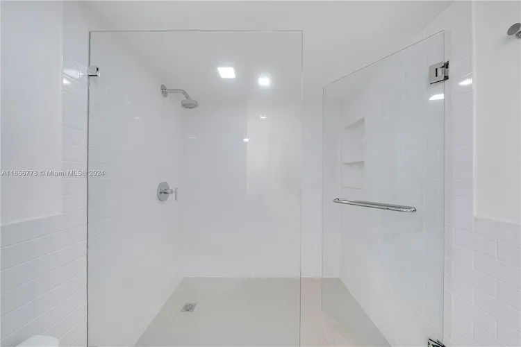 Coconut Grove Bayshore #11A image #17