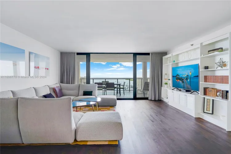 Coconut Grove Bayshore #11A image #26