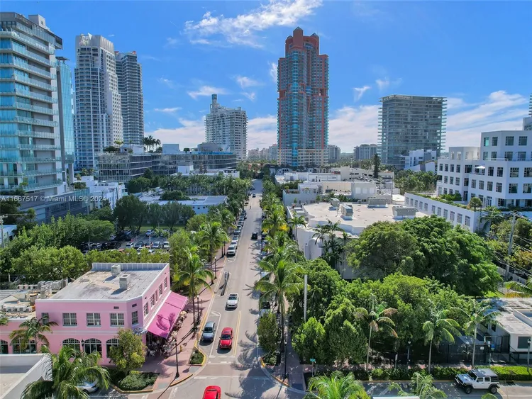 The Mercury #212 image #40