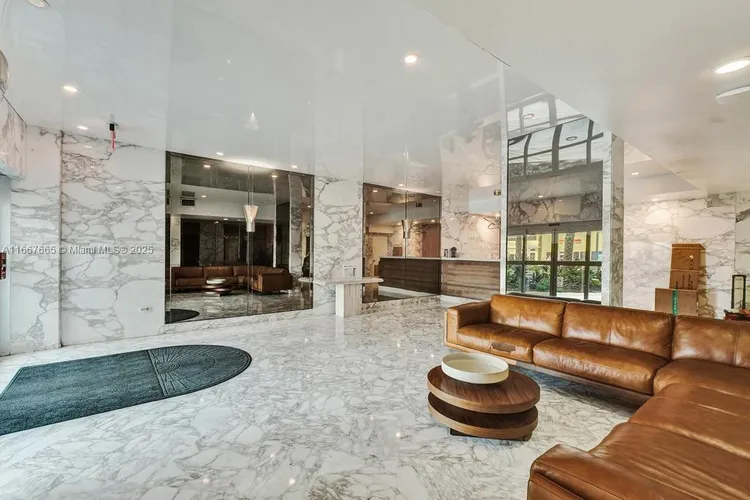 Burleigh House #1723 image #19