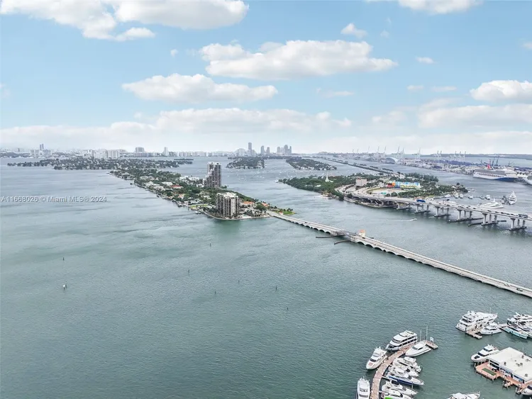 Aria on the Bay #2608 image #35