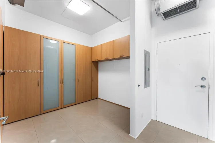 Uptown Marina Lofts #724 image #12