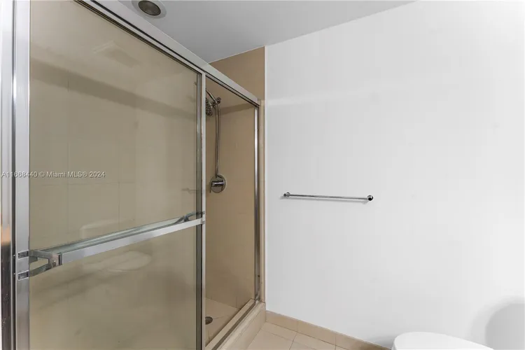 Uptown Marina Lofts #724 image #15