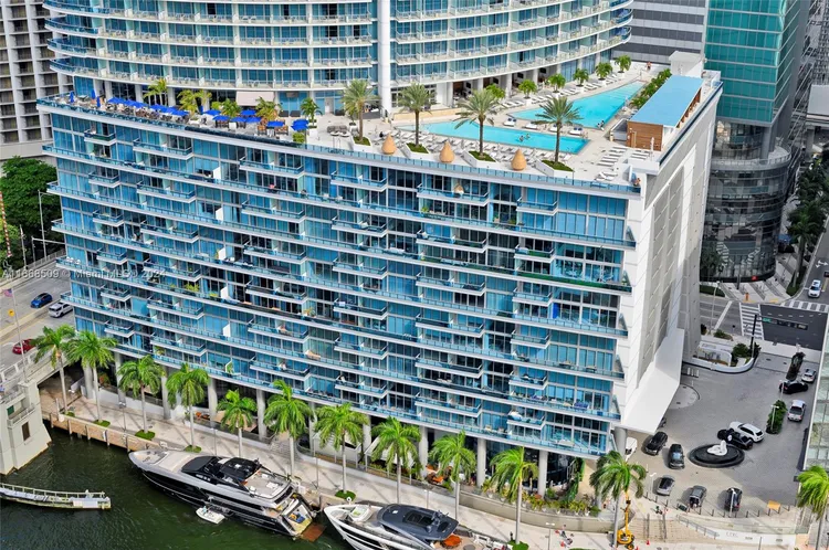 Icon Brickell I #3208 image #24