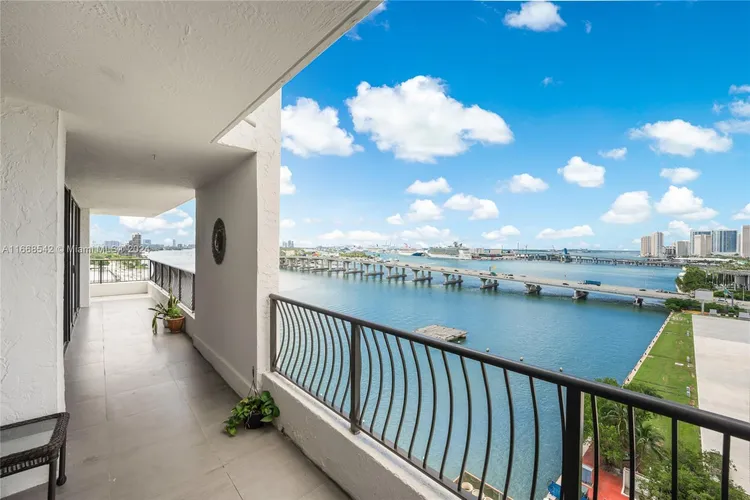 The Venetia #16A image #12