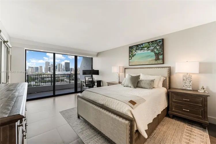 The Venetia #16A image #13