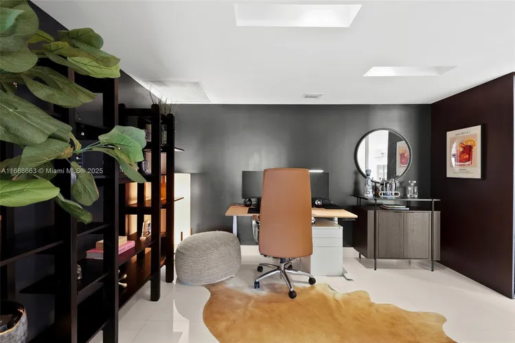 Icon Brickell II #2905 image #28