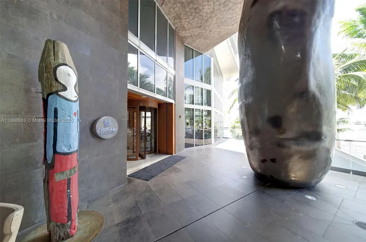 Icon Brickell II #2905 image #49