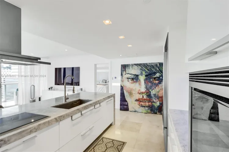 Icon Brickell II #3101 image #12