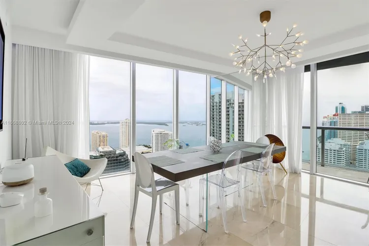 Icon Brickell II #3101 image #6