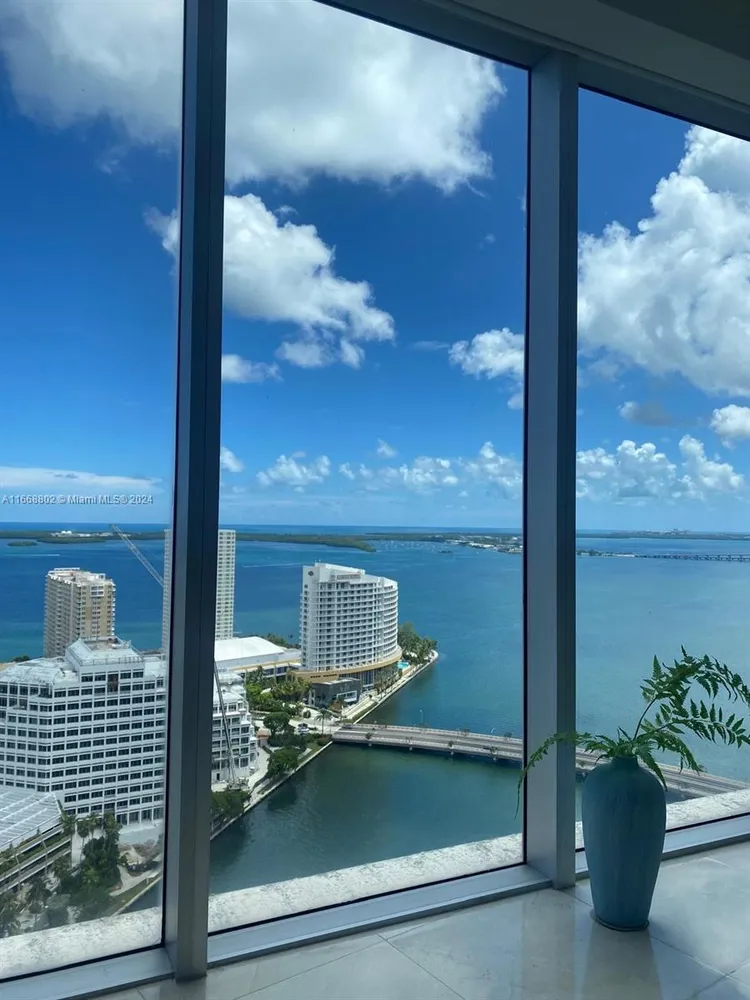 Icon Brickell II #3101 image #8