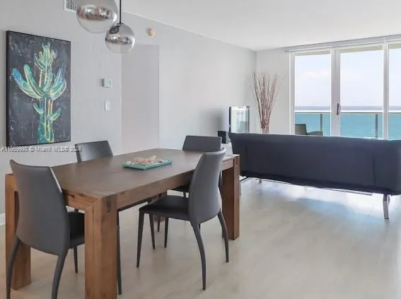 The Tides On Hollywood Beach #11M image #8