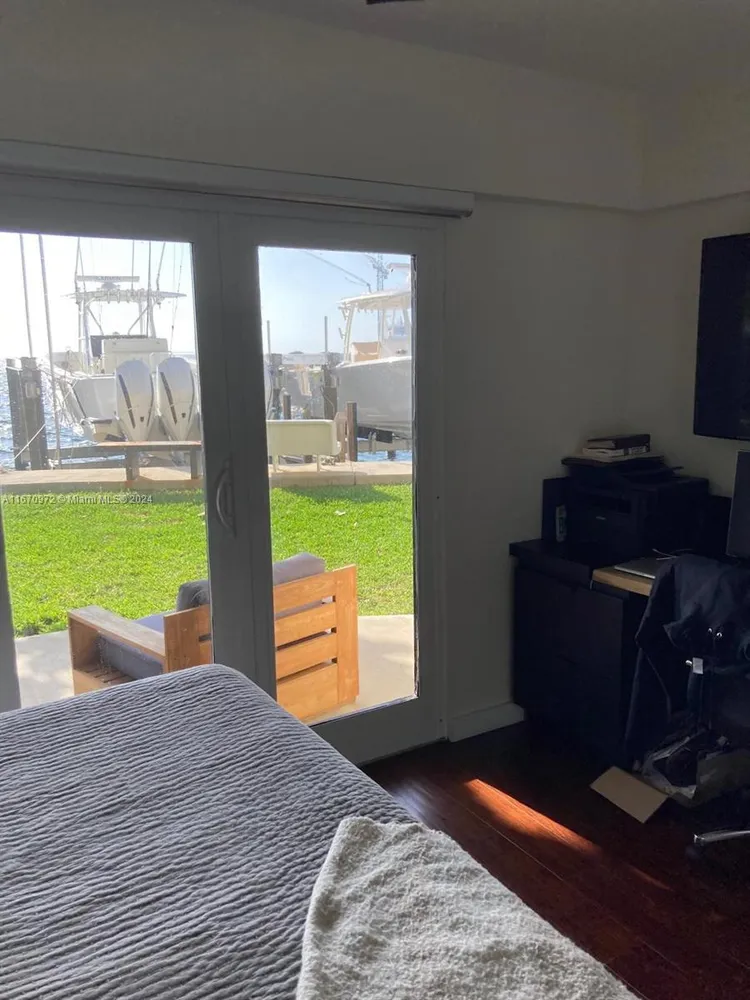 Pelican Reef #CAB1&2 image #17