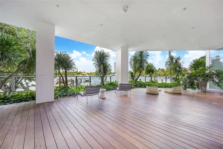 The Ritz-Carlton Residences Mid-Beach #418 image #16