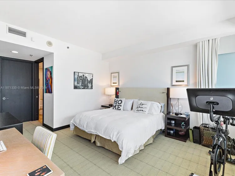 Mayfield AKA Hotel #3214 image #18