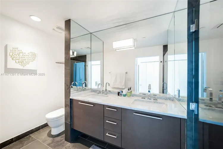 900 Biscayne Bay #2104 image #17
