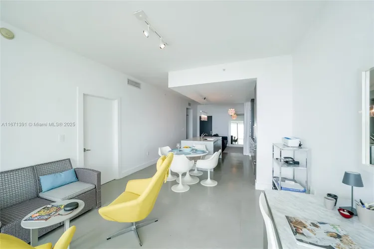 900 Biscayne Bay #2104 image #7