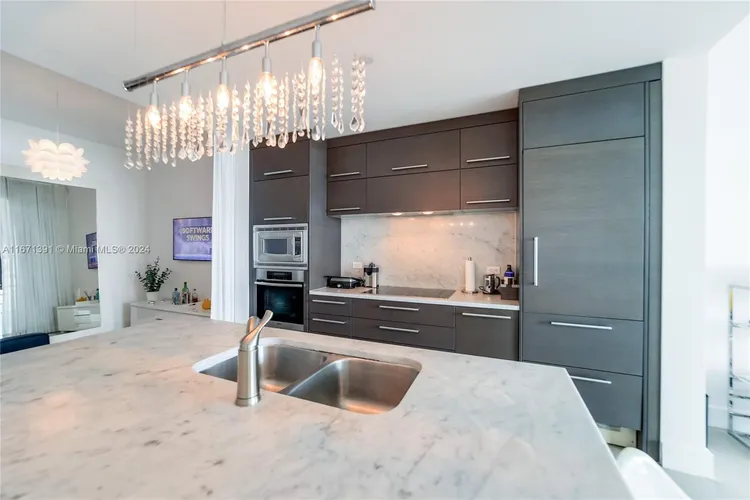 900 Biscayne Bay #2104 image #9
