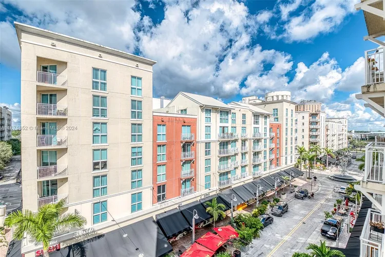 Downtown Dadeland #C510 image #17