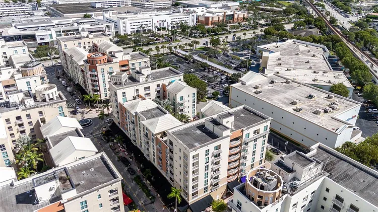 Downtown Dadeland #C510 image #23