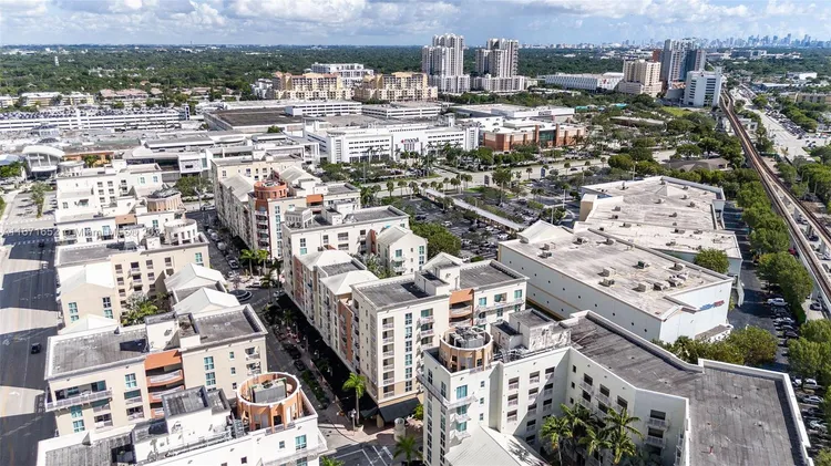 Downtown Dadeland #C510 image #24