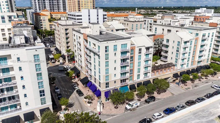 Downtown Dadeland #C510 image #28